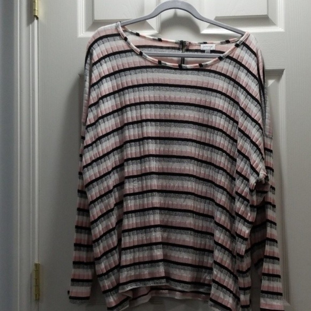 Women's Avenue Striped Pink and Black Long Sleeve Top 30/32